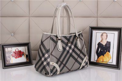 Nuovo Arriva Burberry Borse BB1120018