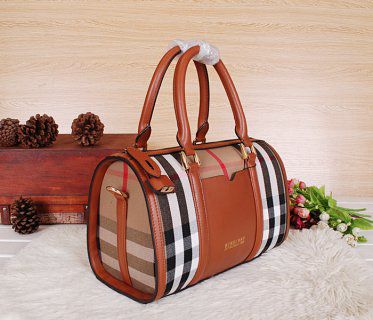 Nuovo Arriva Burberry Borse BB1120112