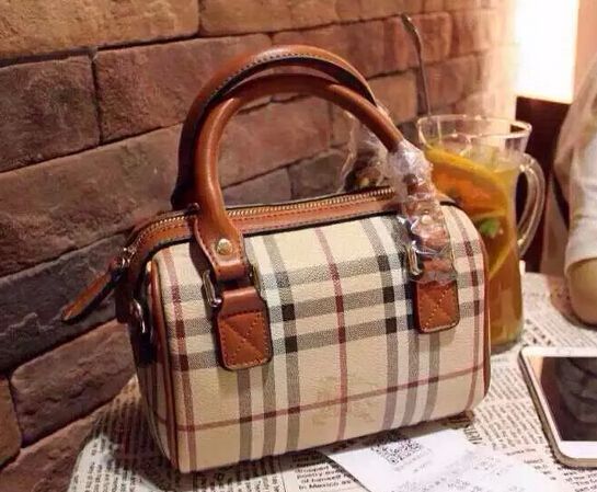 burberry borse mini tote 08