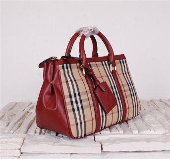 Nuovo Arriva Burberry Borse BB1120093