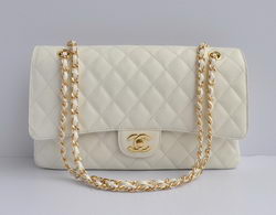 Chanel Classic 2.55 Series White Caviar Golden Chain Quilted Flap Bag 1113