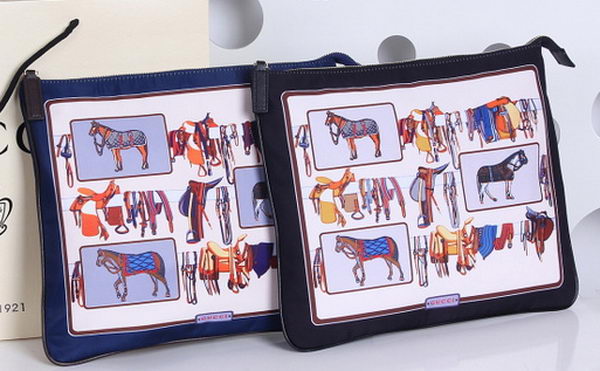 Gucci Horse Frame Print Travel Pouch 388917