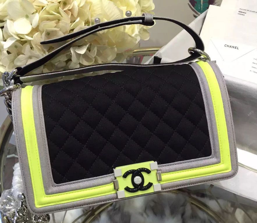 borse Chanel Quilted Medio Boy Flap - Primavera Nero / Verde