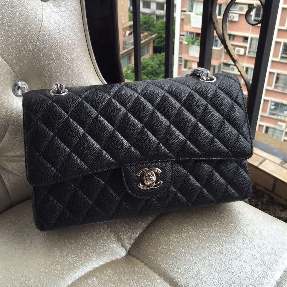 borse Chanel Caviar Classic Media Flap nera con hardware argento