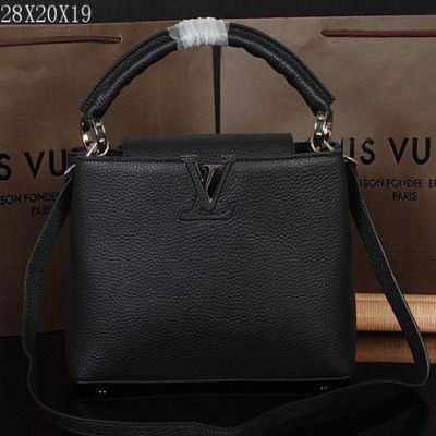 Borsa nera di Louis Vuitton M48870 Elegante Capucines BB