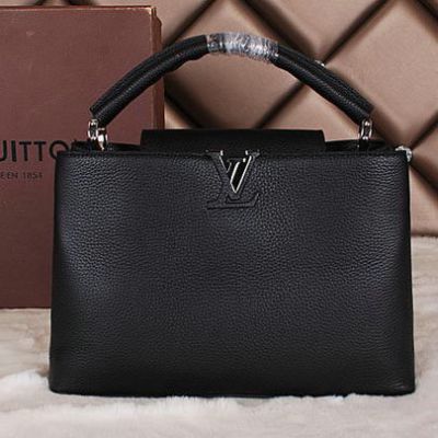 Louis Vuitton Borse eleganti Capucines MM M48868 Nero