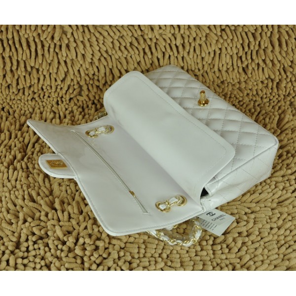 Borse Chanel Flap A01112 In Vernice Bianca Con Finiture In Oro