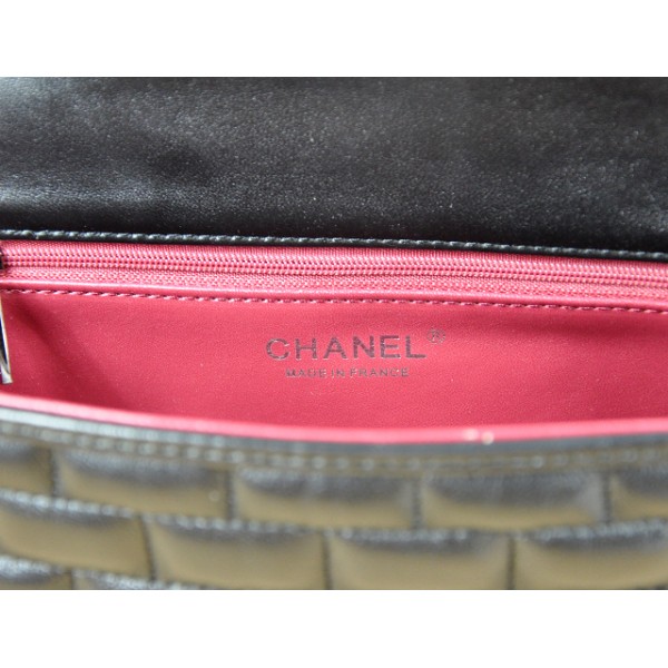 2011 New Chanel Quilted Agnello Flap Borse Nero Con Guncolor Hw