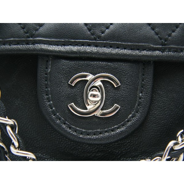Borse Chanel A48868 In Pelle Di Vitello Classico Colore Nero Con