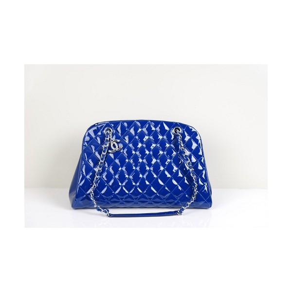 Borse Chanel A50556 Bowling In Vernice Blu Con Shw