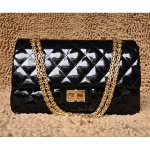 Borse Chanel Flap A30227 In Vernice Nera Con Oro Hw