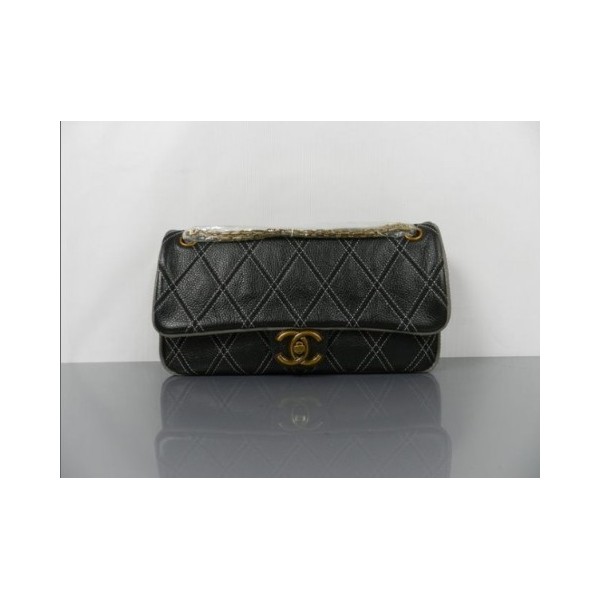 Borse Chanel Flap A66525 In Pelle Di Vitello Nera Con Old Gold H