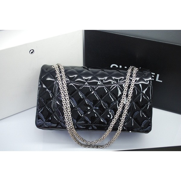Chanel 2011 Black Patent Flap Bag In Pelle Con Catena Signorina