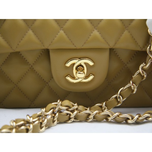 Chanel 2011 San Valentino Flap Bag Day A Lamb Khaki Con Fascino