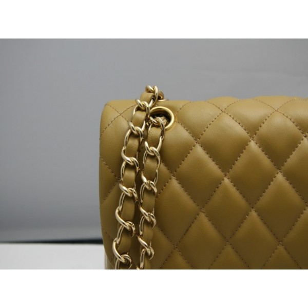 Chanel 2011 San Valentino Flap Bag Day A Lamb Khaki Con Fascino