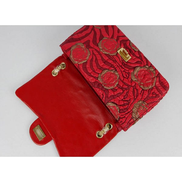 Chanel 2011 Agnello Borse Flap Rosso Con Camellia Rilievo Dettag