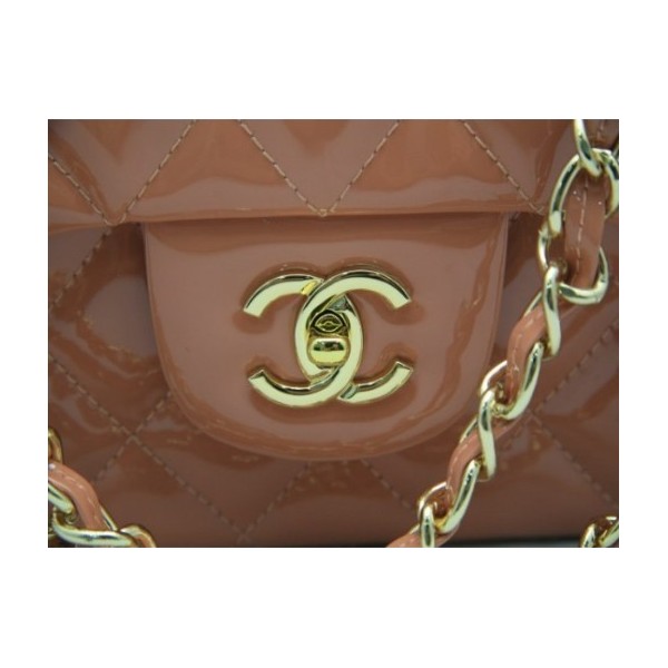 Chanel 2011 Marrone Chiaro Risvolto In Pelle Vernice Con Ghw Bor