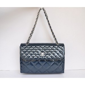 Chanel 50275 Classic Flap Bag In Vernice Con Silver Hw