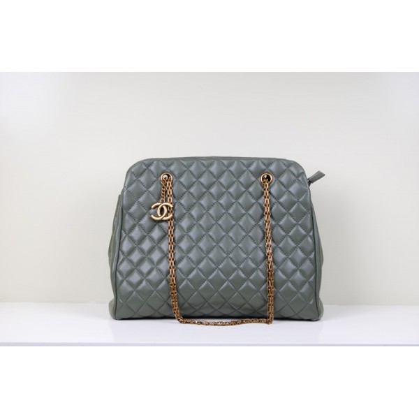 Chanel A49855 Classic Quilted Verde Large Tote Agnello