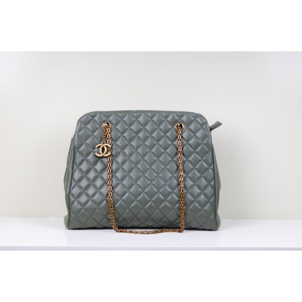 Chanel A49855 Classic Quilted Verde Large Tote Agnello