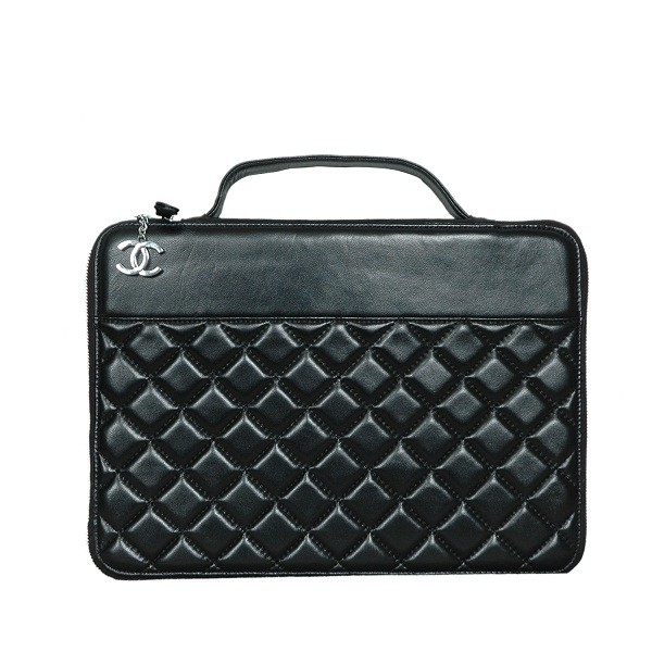 Chanel A49944 Y01480 94305 Quilted Clutch Borse Nero Agnello Ip