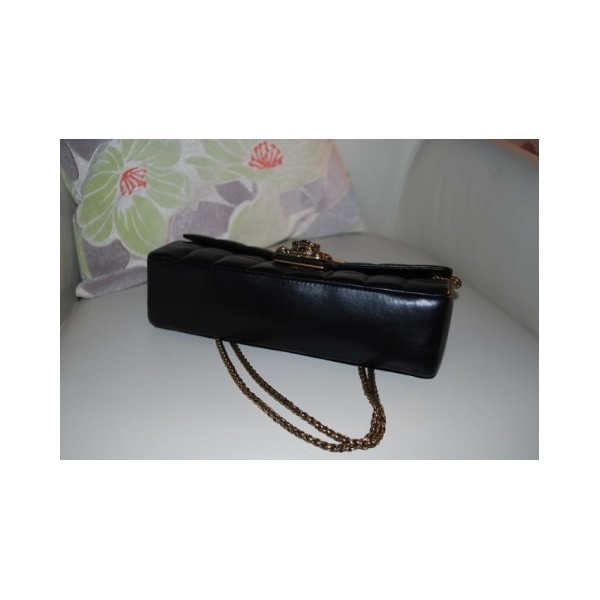 Borse Chanel Flap In Pelle Di Agnello Nero Con 2012 Chiusura Gio