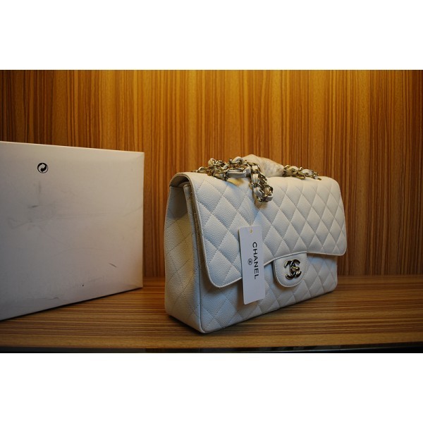 Chanel 2012 White Caviar Leather Borse Jumbo Flap Con Shw