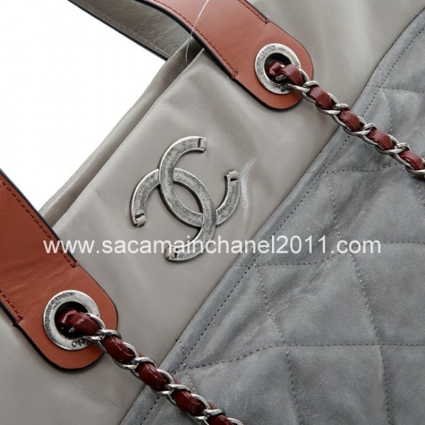 Chanel A49683 Y06829 C2107 Borse Iridescente Grande Shopping Gri