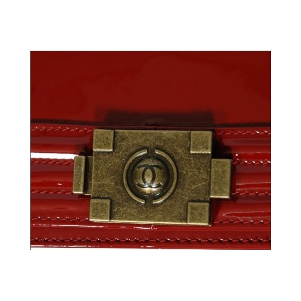 Chanel 2011 Borse Flap In Red Boy Pelle Con Brass Hw