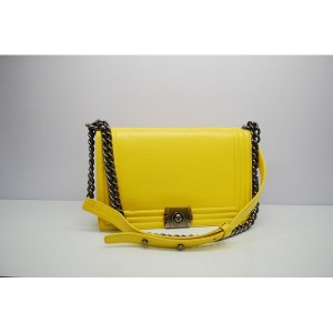 Chanel In Pelle Di Vitello A66711 Bag Boy Limone Giallo Con Shw