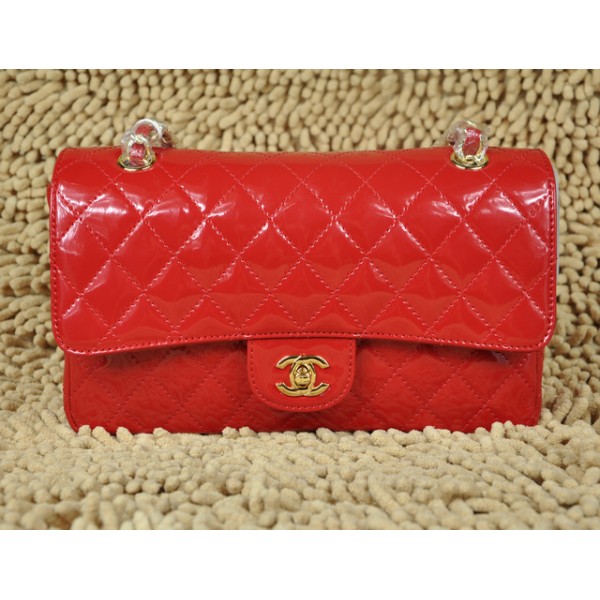 Borse Chanel Flap A01112 In Vernice Rossa Con Finitura Oro