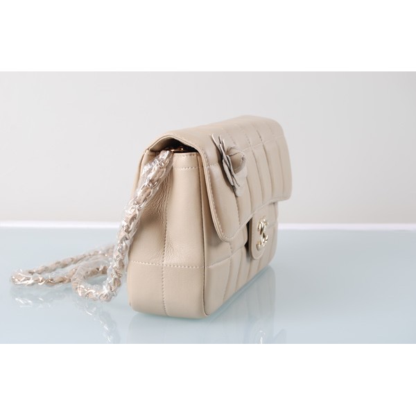 Agnello Albicocca Borse Chanel Classic Flap Con Dettagli Camelli