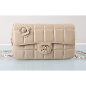 Agnello Albicocca Borse Chanel Classic Flap Con Dettagli Camelli