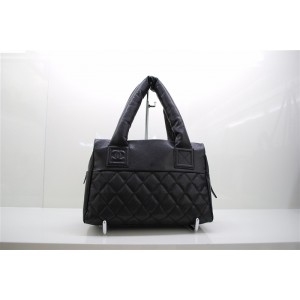 Chanel A48619 Y06882 94305 In Pelle Caviar Black Con Zip Tote Pi