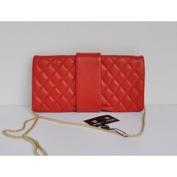 Chanel 2012 Red Agnello Frizione Con Hardware Oro