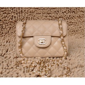 Borse Chanel 2012 Albicocca Caviar Leather Patta Con Ghw