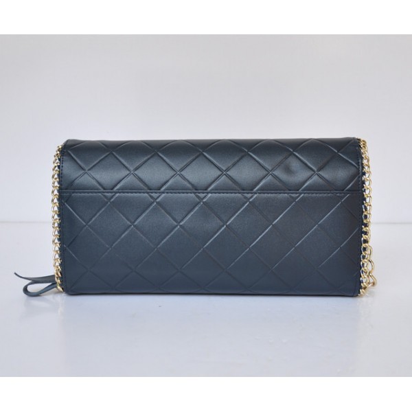 Chanel 2012 Quilted Portafogli Flap Pelle Di Agnello Blu Su Una