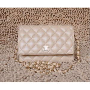 Chanel A33814 Portefeuilles Dagneau Aux Abricots Avec Oro Hw