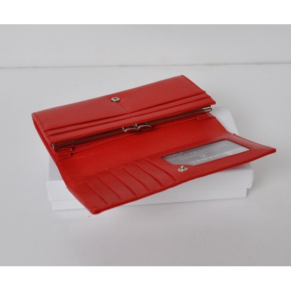 Portefeuilles Classiques Vachette Rouge De Chanel Cc Logo Riliev