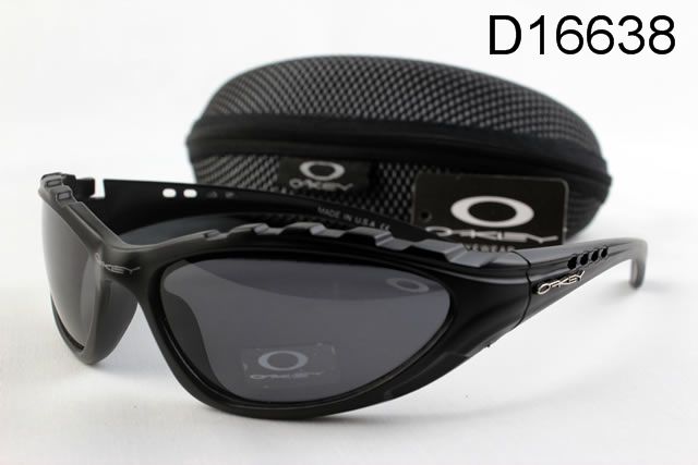 Oakley Active Occhiali Da Sole Grigio Lente Nero Telaio