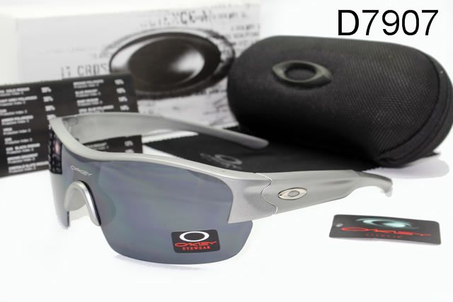 Oakley AAA Sport Shield Occhiali Da Sole Argento Grigio