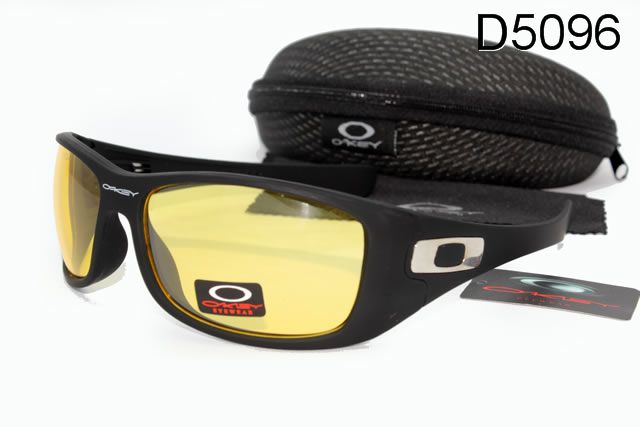 Oakley Hijinx Occhiali Da Sole Nero Telaio Luce Giallo Lente