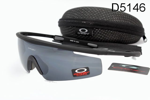 Oakley M Frame Occhiali Da Sole Shield Nero Telaio Grigio Lente