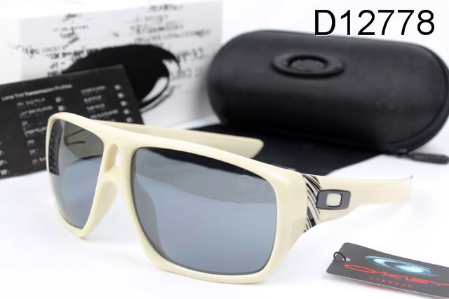 Oakley Nuovo Dispatch AAA Occhiali Da Sole Bianco Telaio Grigio Lente