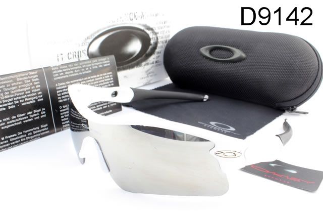 Oakley Radar Path AAA Occhiali Da Sole Bianco Nero