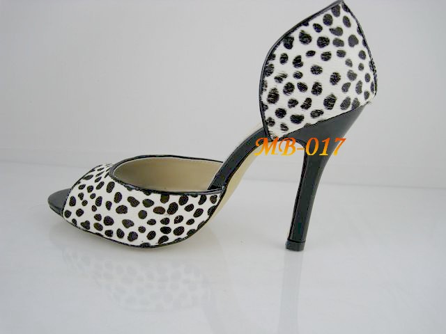 Manolo Blahnik Leopard d/Orsay Sandals