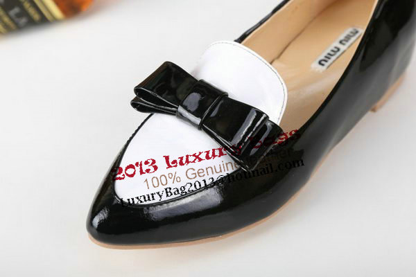 miu miu Flat in Patent Leather MM5101 Black&White