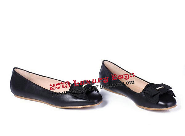 Salvatore Ferragamo Calfskin Leather Ballerina Flat FL0398 Black