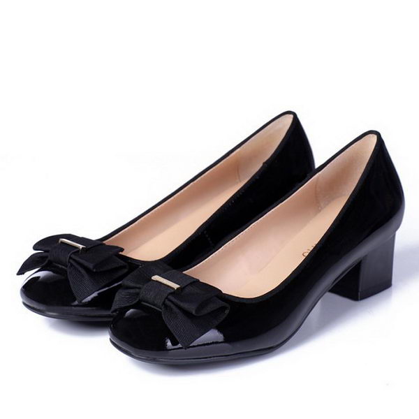 Salvatore Ferragamo Patent Leather Pump FL0408 Black