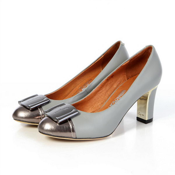 Salvatore Ferragamo Sheepskin Leather Pump FL0437 Grey